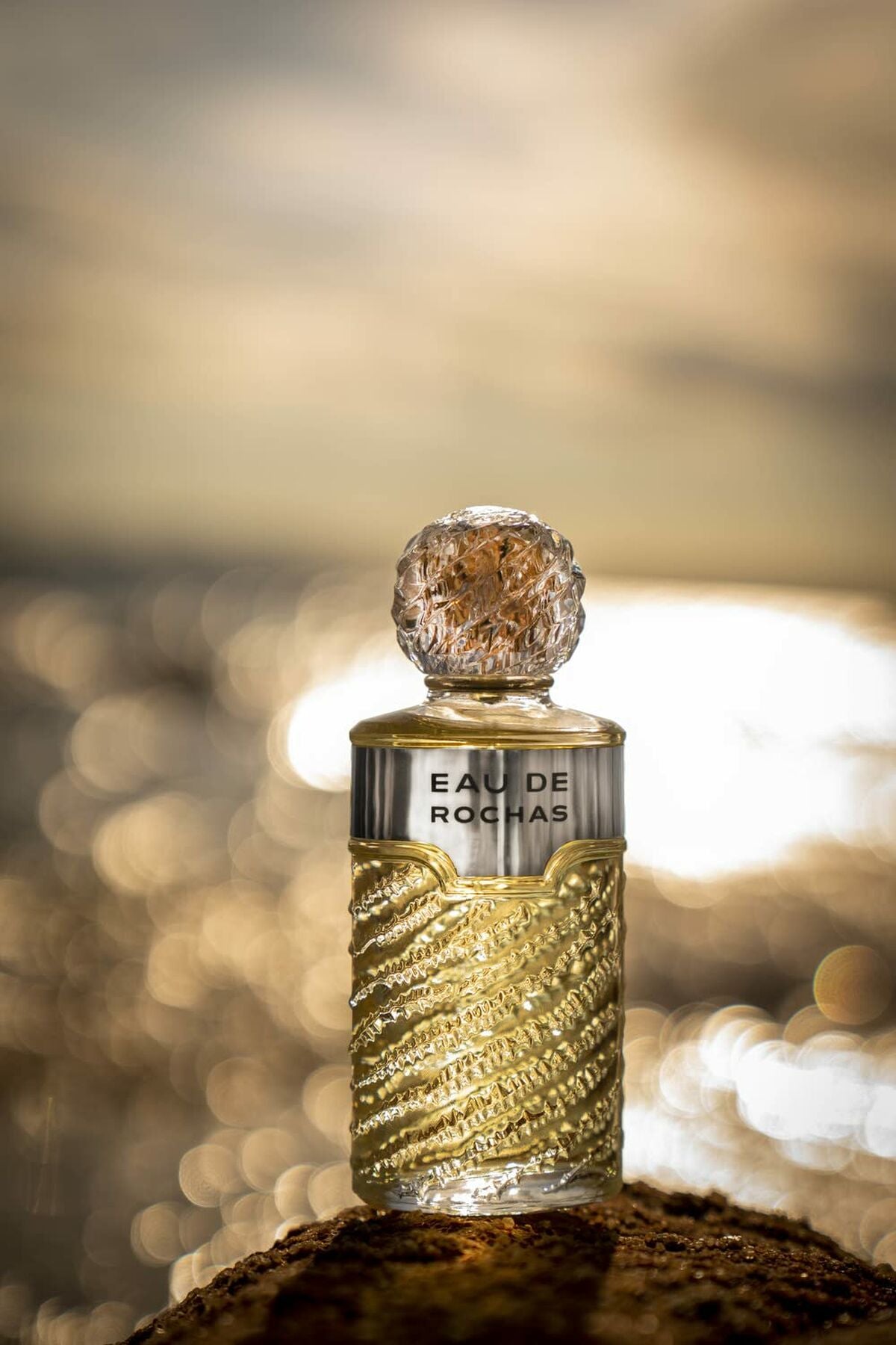 V2H0CDDD4D722767DEF6D093C797A1DAA02R6845875P4