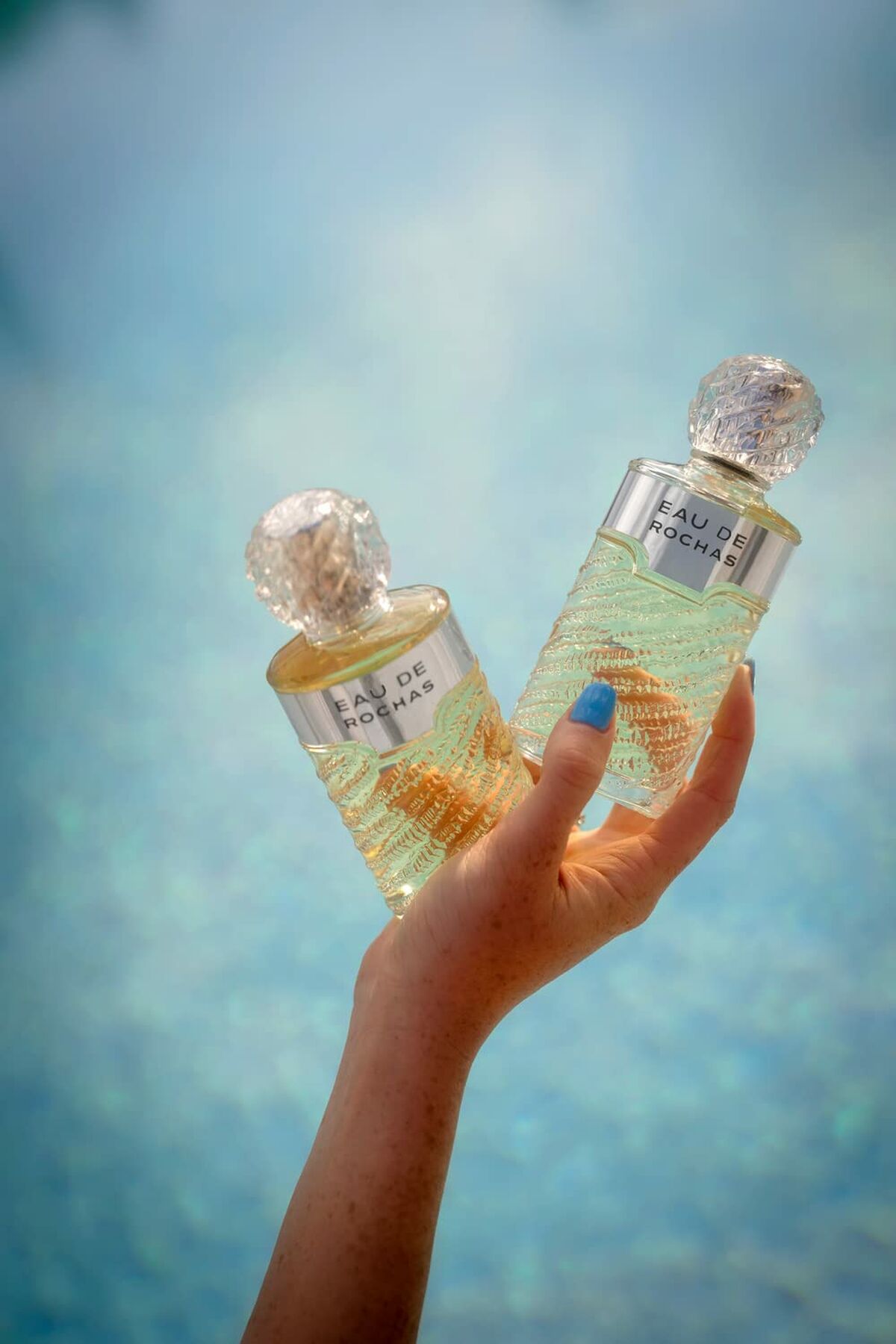 V2HB8D6A270FA625B7B99B0B92FA0A4C3CDR6845880P9