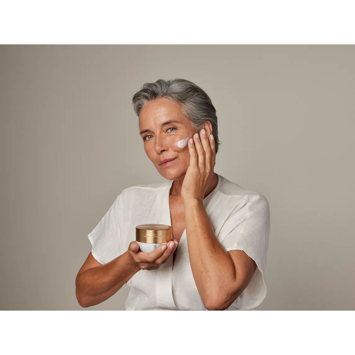 V3HEA482823DD3B2B97A0352945DE5B62E6R5675434P9