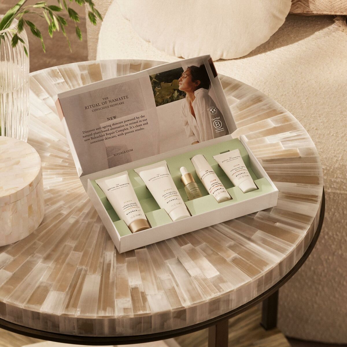 V2HAE5F54C69EE771C7E04023C98487EC84R6985195P2